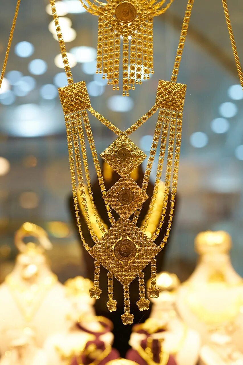 Expensive gold. Jewelry 22k Gold.