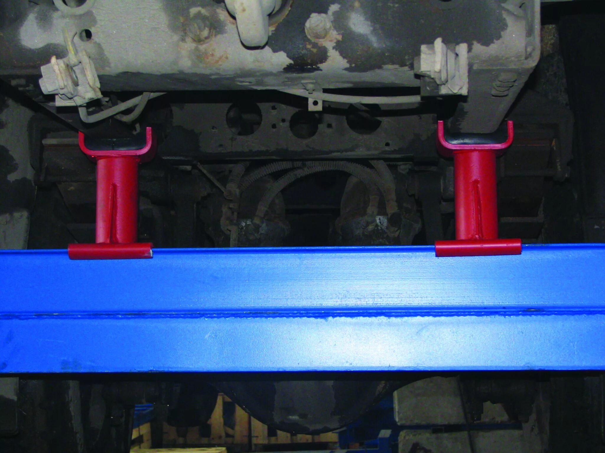 Подъемник пс. Подъемник пс. Подъемник четырехстоечный электромеханический пс-10. Подъёмник электромеханический четырёхстоечный пс-20. Подъемник 4 стоечный грузовой пс.