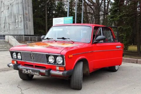 Красные жигули