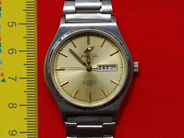 часовая марка omega. часы cartier женские 5027. часы бывшие в употреблении. часы бывшие в употреблении. платина механизма частв.