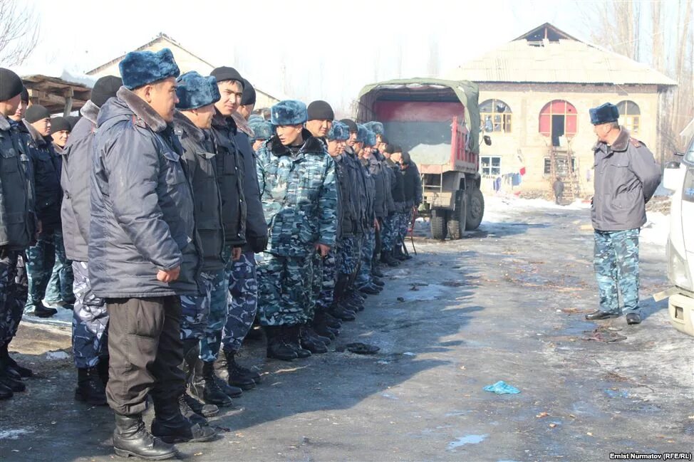 село куршаб киргизия. куршаб природа. куршаб киргизия. пагода куршаб. куршаб фото.