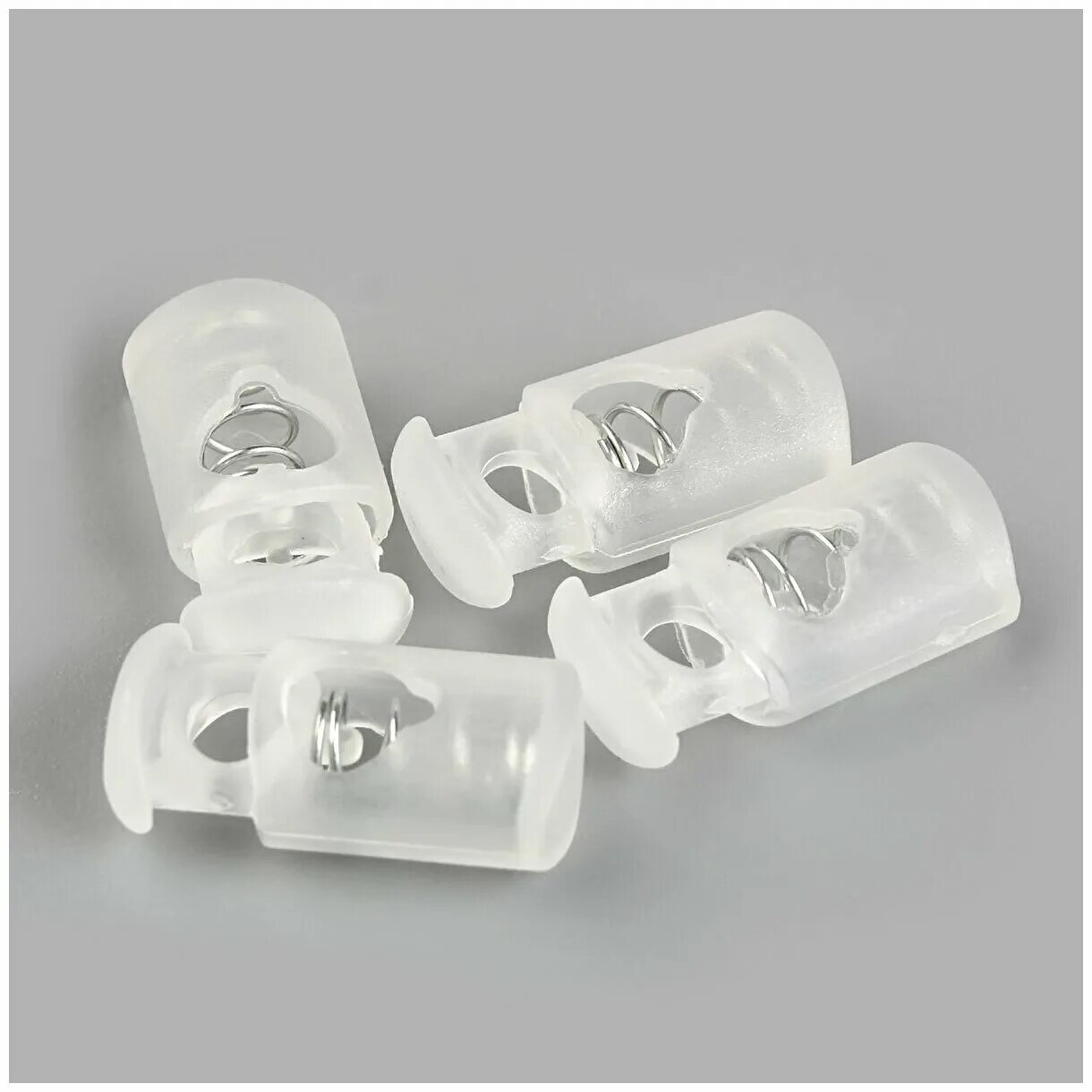 Tuttel,,№ 200,ультра тонк,пласт. Пласт упак. Кисточки пластмассовые для кислоты. Нитковдеватель японский. -автомат).