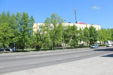 Юности 39