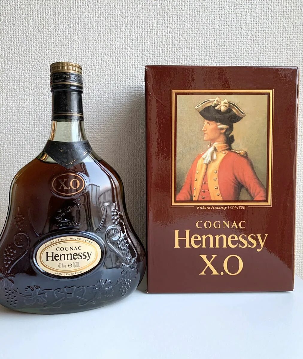 X o купить. Хеннесси 0,75. Hennessy XO 700 мл. Hennessy XO Cognac фляжка 1765. Hennessy XO золотой.