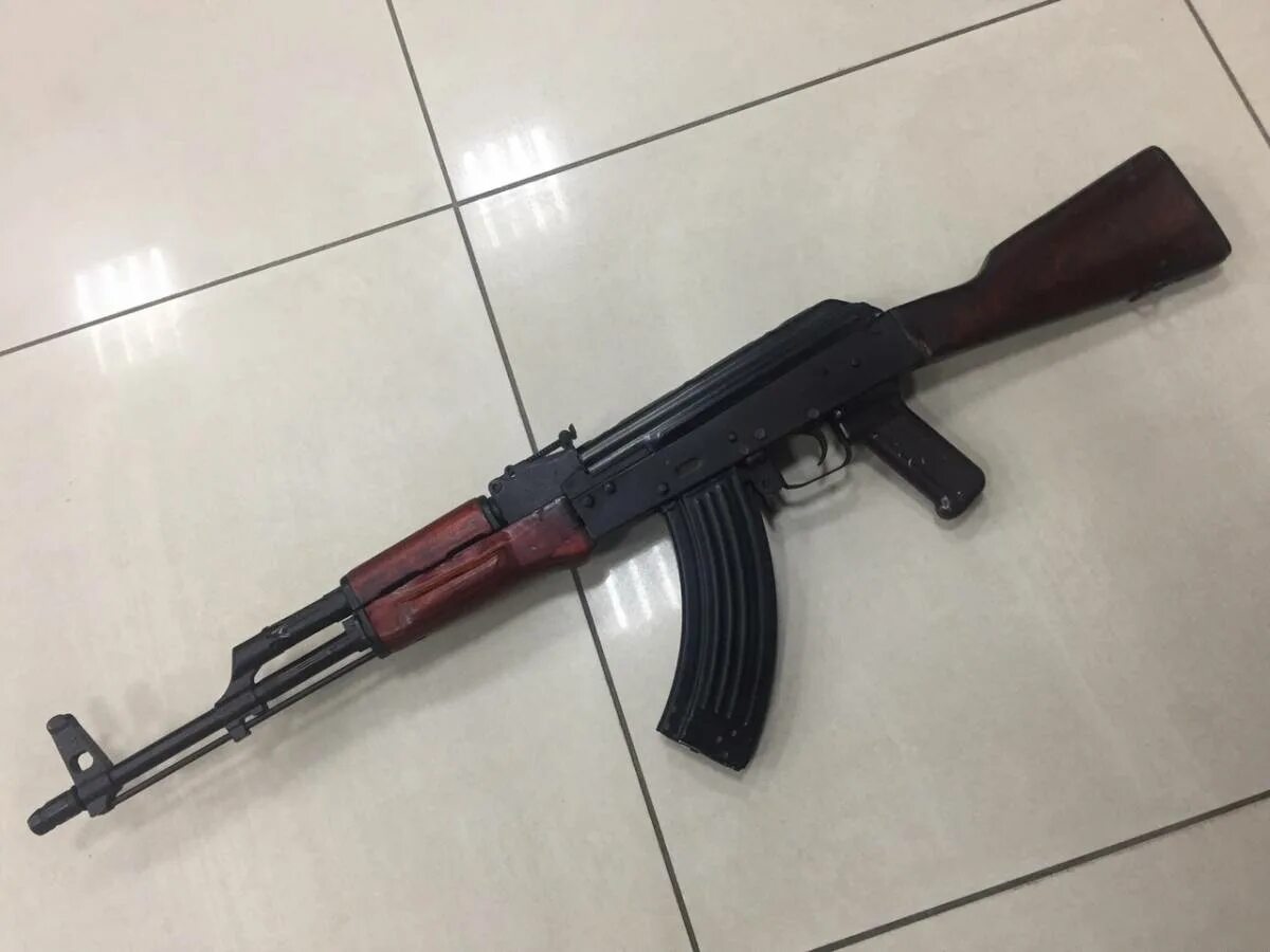 Ак 47 игрушка ссср. Автомат cyma ак-105 (cm040b). Игрушка ссср автомат калашникова ак-76. Автомат cyma ак-105. Авито автомат.