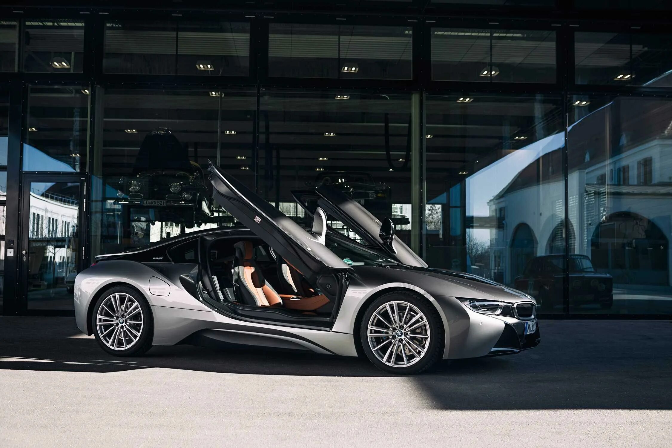 Бмв лучшие модели. Bmw i8 2025. бмв спорткар i8. bmw i8 coupe 2025. гибридный спорткар bmw i8.