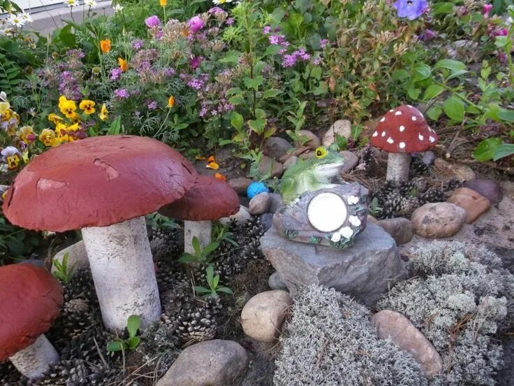 DIY:Как СДЕЛАТЬ ЭКОНОМ ГРИБЫ для САДА. How to MAKE Cement MUSHROOMS for GARDEN S