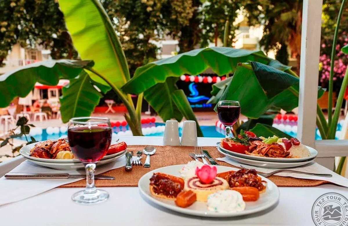 Отель 4* bone club svs аланья. Bone club hotel svs 4. Отель bieno club svs в анталии. Bieno club hotel svs. Bone club hotel svs 4 махмутлар.