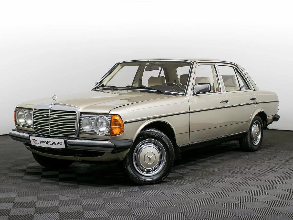 Купить старый мерседес. Mercedes-Benz w123. Мерседес Бенц w123. Mercedes-Benz w123 1975. Мерседес w123 седан.