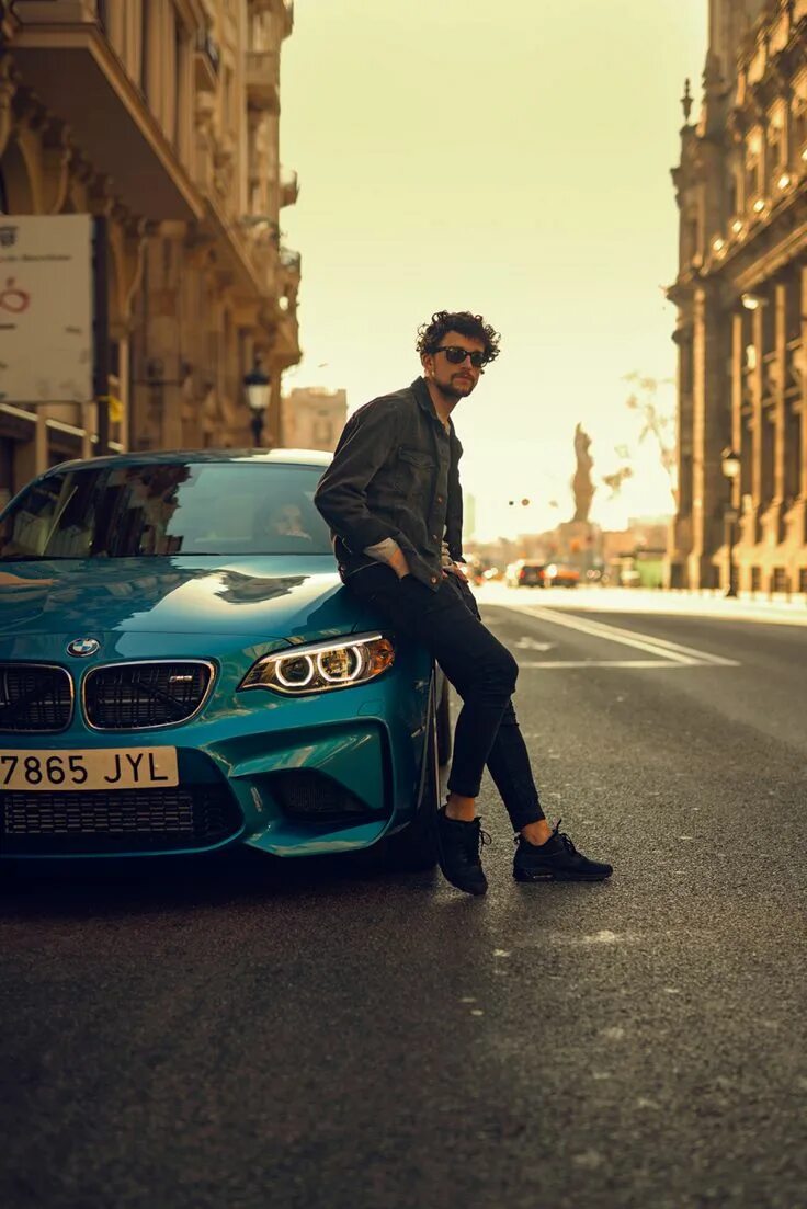 GOLDBLACK PREMIUM ACCESSOIRES Men cars photography, Mens photoshoot poses, Male 