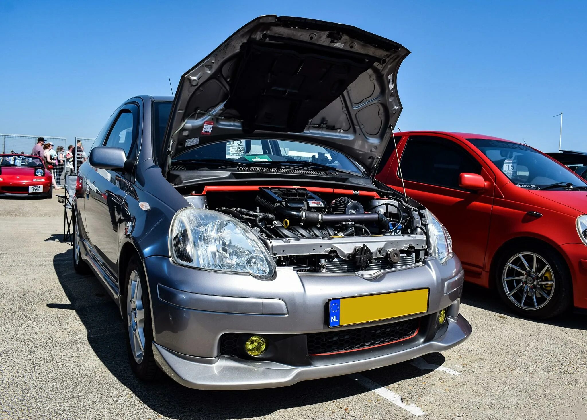 Toyota vitz какие двигатели. Тойота ярис турбо. тойота витц турбо. витц рс турбо. vitz rs turbo.
