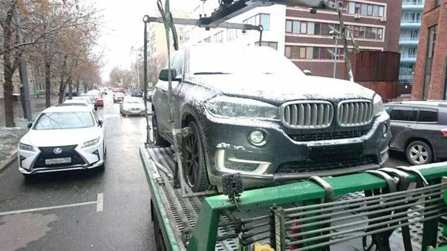 Без номеров новости. Спецстоянка Московский паркинг. Спецстоянка АМПП Москва. АМПП специализированная стоянка. Сочи спецстоянка.