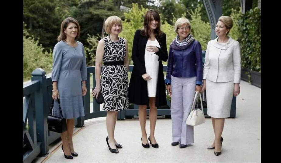 1 леди страны. Саммит g20 первые леди. Клуб первых леди. Брижит макрон и мелания трамп. 1 леди страны.