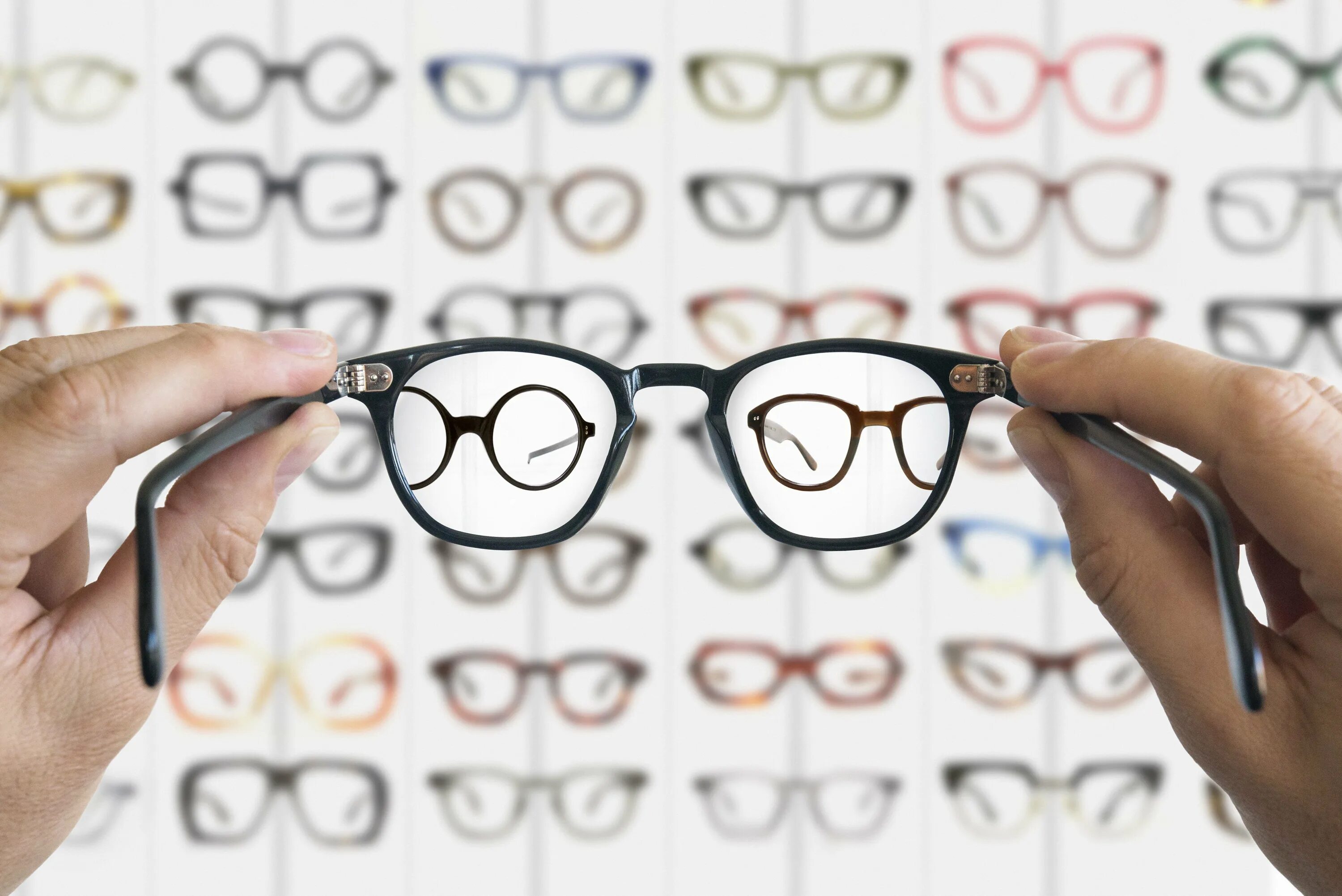 Wear glasses to see the beautiful pattern
