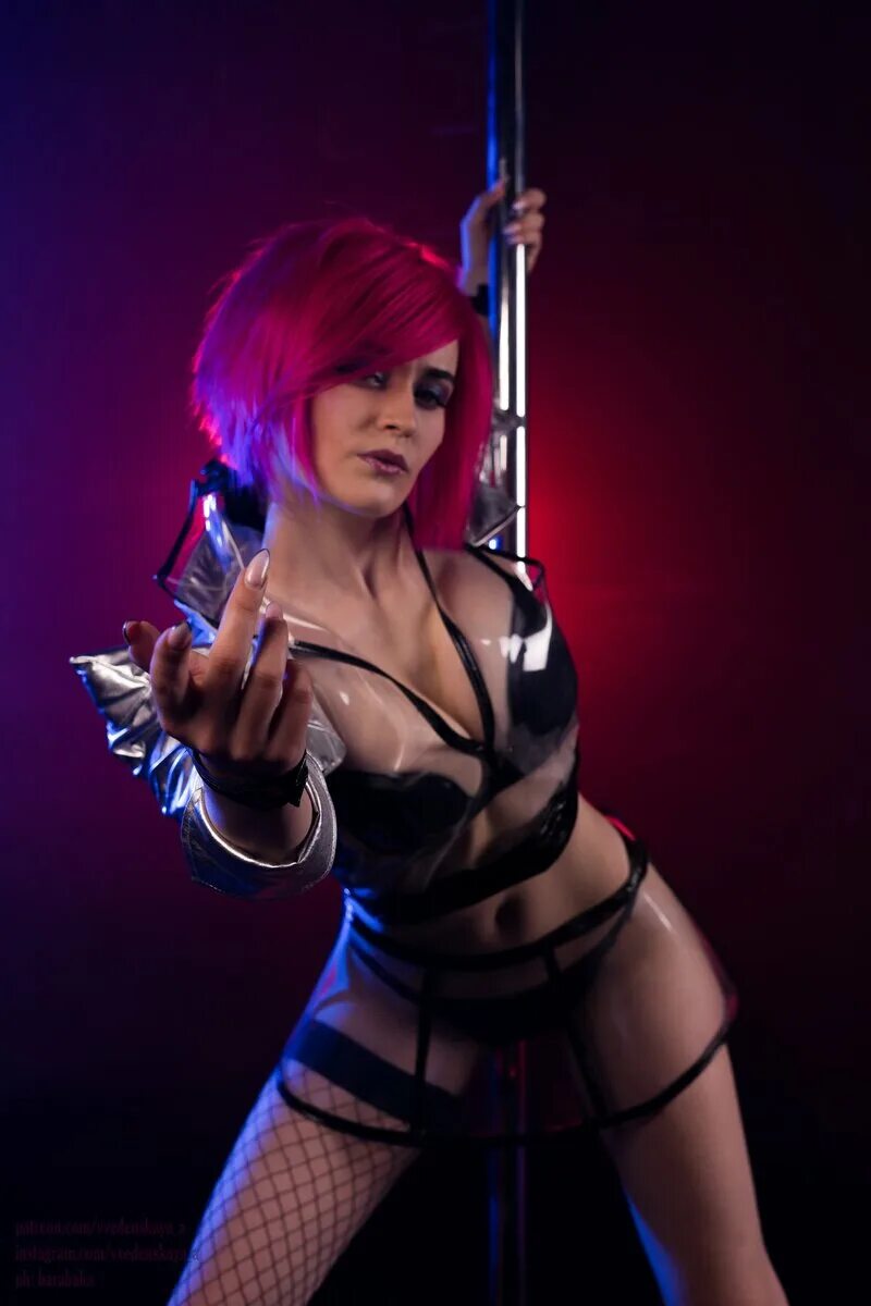 Cyberpunk 2077 kalinka fox. Киберпанк аниме. Киберпанк девушки 18. Киберпанк девушки 18. Анастасия косплей киберпанк 2077.