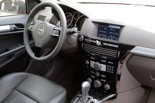 6 робот. 6 робот хэтчбек. Селектор опель астра 2008. Opel astra h 2008 робот. Коробка робот опель астра h.