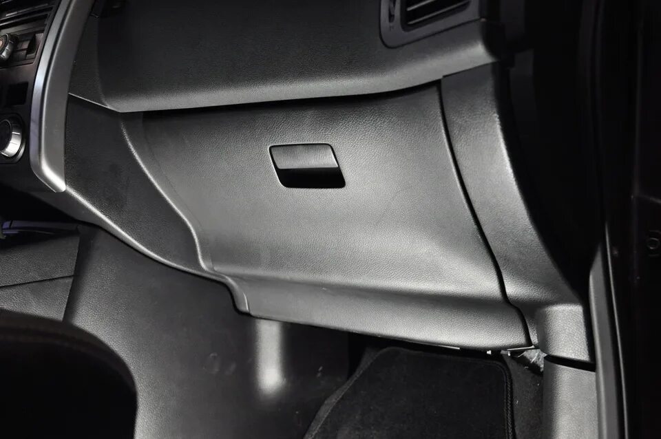 Фото бардачка х трейл. Nissan teana j31 замок бардачка. Бардачок ниссан х трейл т32. Подсветка бардачка ниссан икстрейл т31. Бардачок nissan x-trail t31.