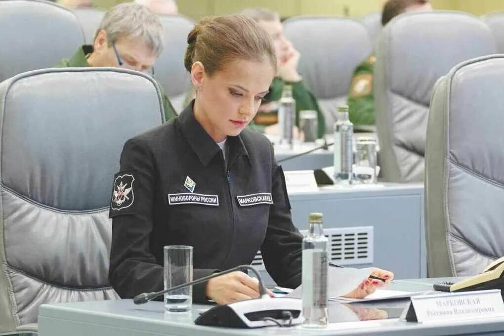 Россияна владимировна. Россияна пресс-секретарь шойгу.