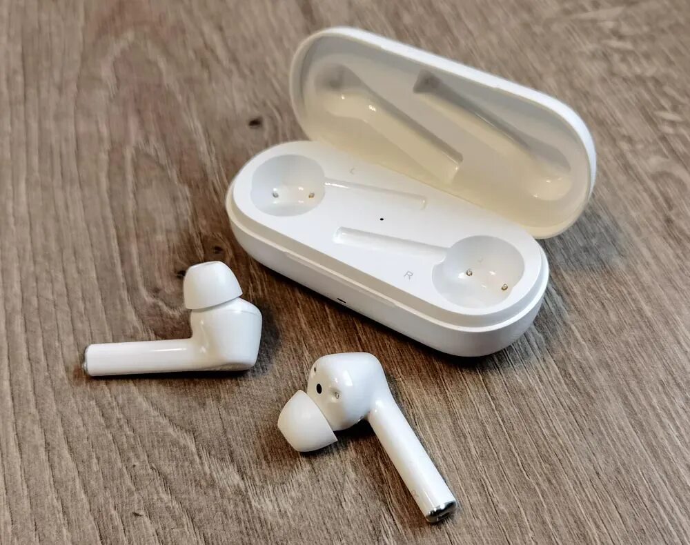 Freebuds white. Беспроводные наушники Huawei freebuds 3i. Наушники Huawei freebuds 3. Наушники Huawei freebuds 3i White. Наушники TWS Huawei freebuds 3i белый.