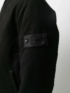 Черный stone island