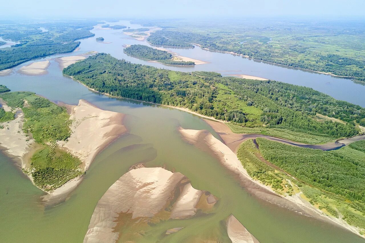 река лена. реки сибири енисей. самая длинная рекп випоссии. место слияния рек иртыш и обь. енисей самая длинная река россии.