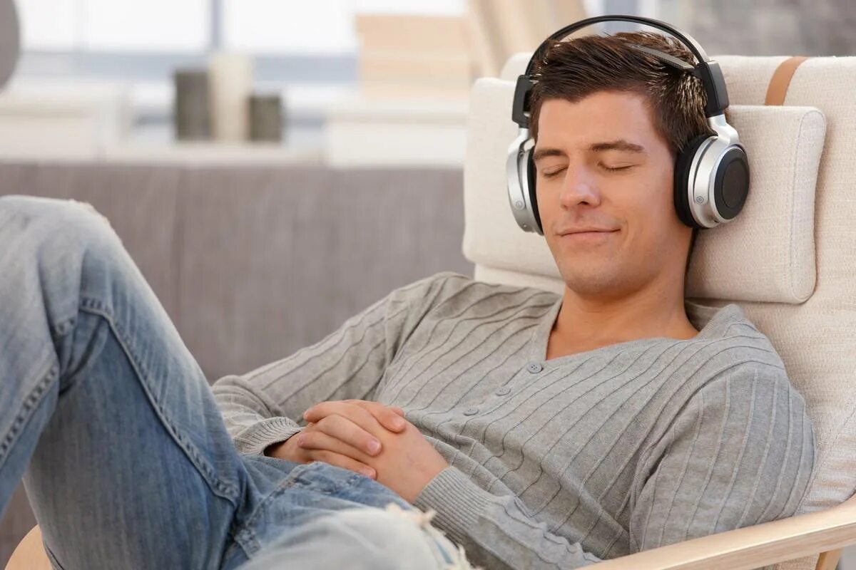 He often listen to music. He often listen to music