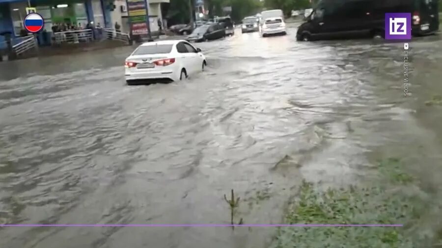 Во время сильного ливня в Москве выпало осадков 30, 5 мм решение.