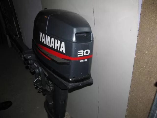 Мотор Ямаха 30 двухтактный. Лодочный мотор Yamaha 30hmhs. Лодочный мотор Yamaha 30hwc. Лодочный мотор Yamaha 30.