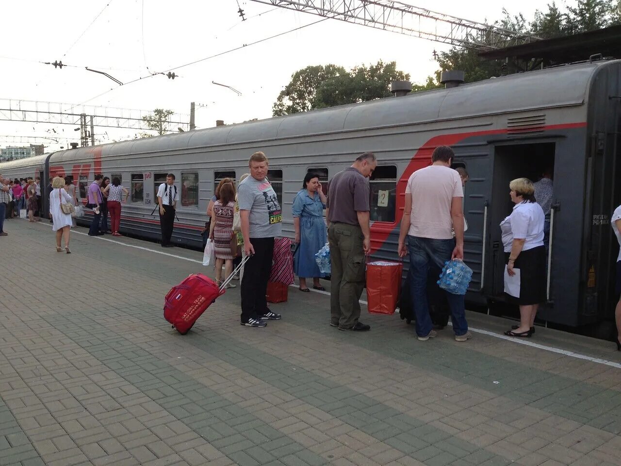 Почему нет поездов в анапу