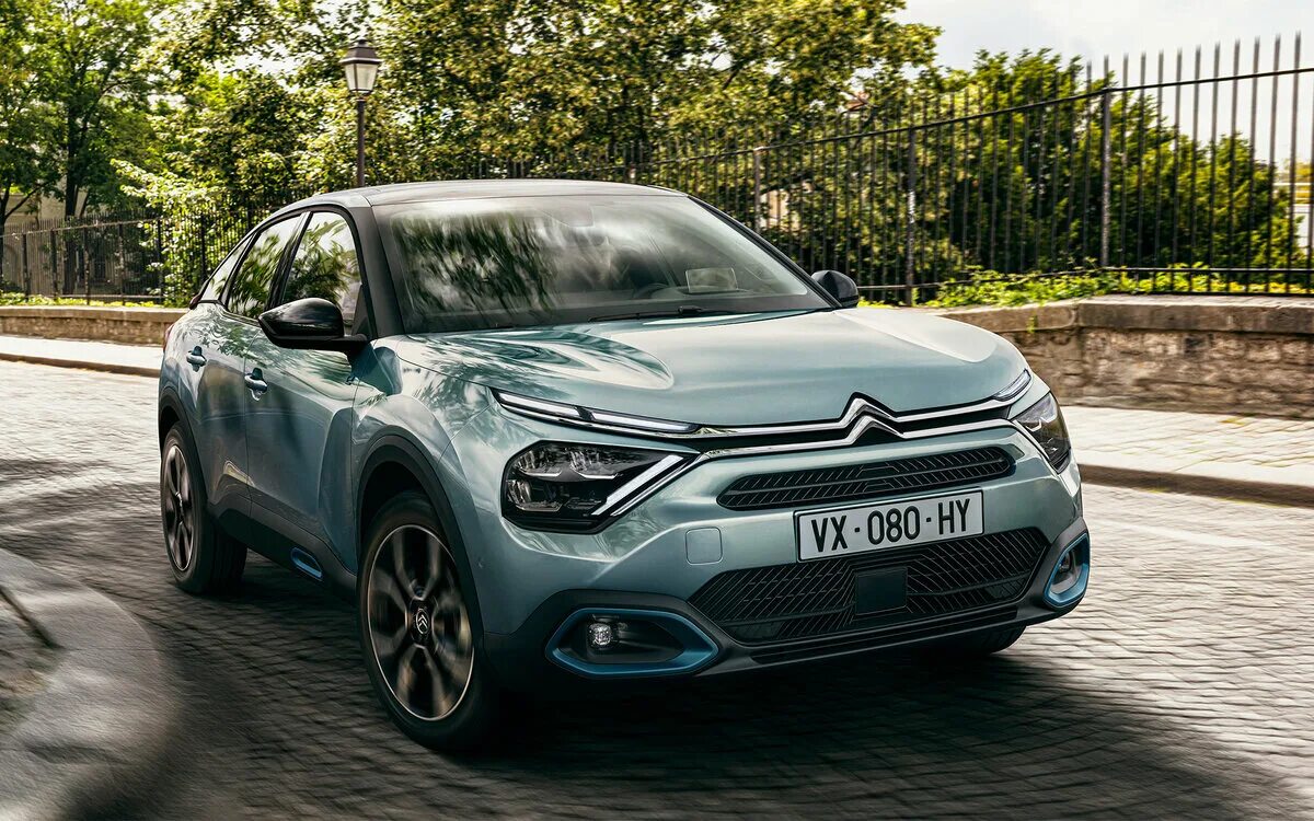 Ситроен нова. Новый citroen ds3 2022. Citroen ds6. Citroen кроссовер 2022. Ситроен с3 2020.