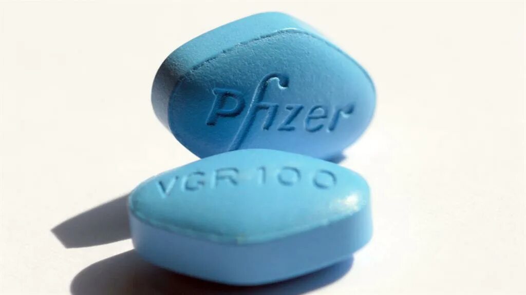 Таблетка виагра принимать. Pfizer таблетки viagra. Голубые таблетки виагра. Виагра синие таблетки. Pfizer таблетки голубые.
