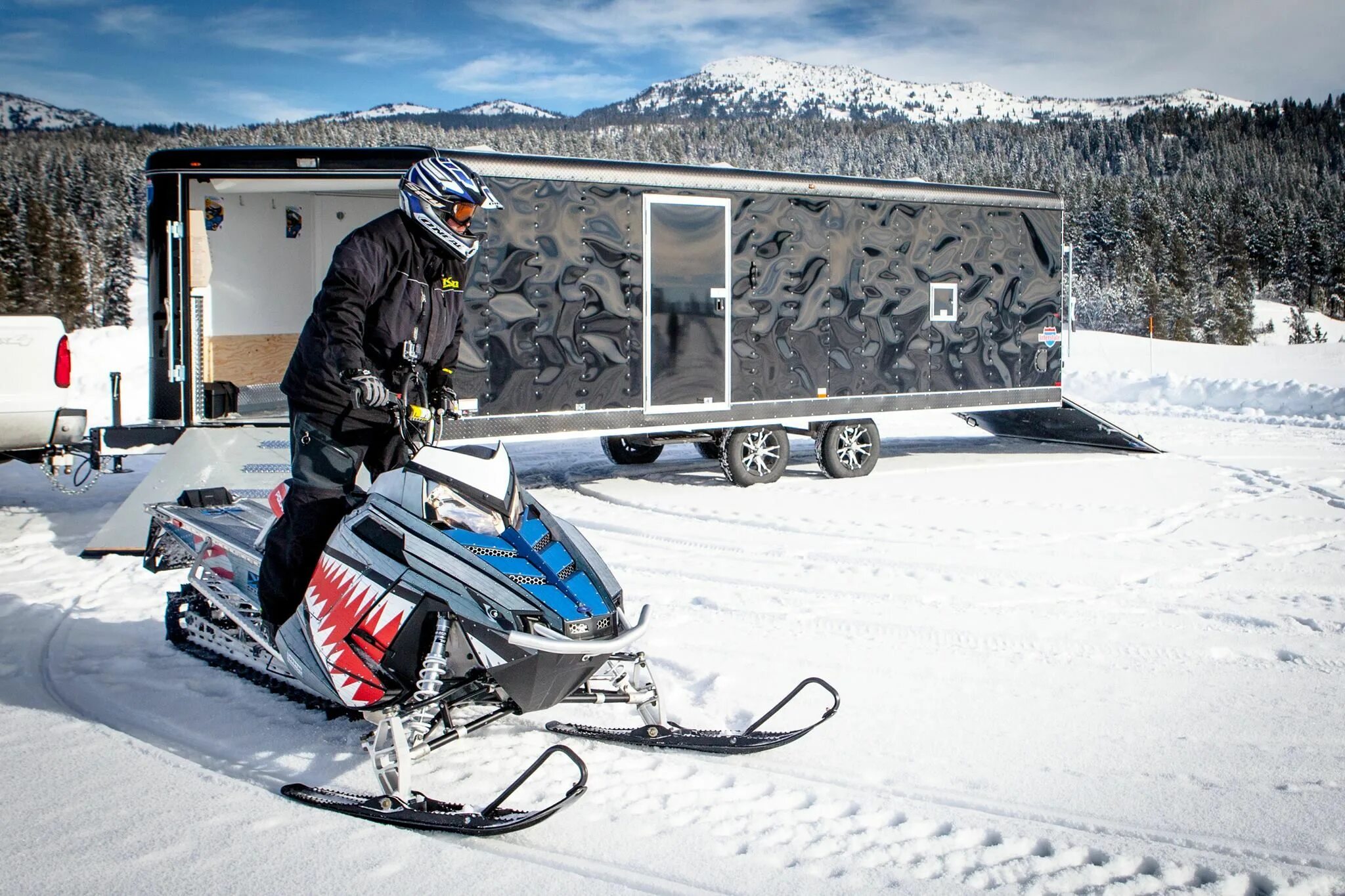 Snowmobile ru форум. Сани-прицеп снегоходные 622. Прицеп для снегохода. Грузовой снегоход. Снегоход с грузом.