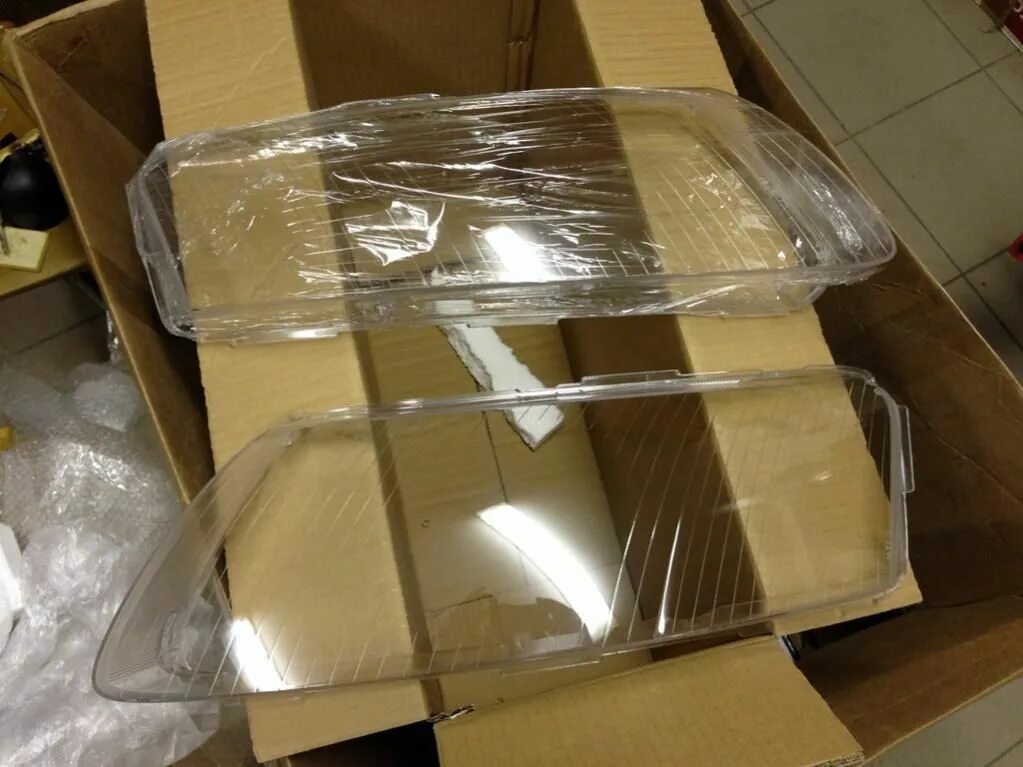 ауди а6 с5 стекло фары номер. стекла фар ауди а6 с5. стекло фары ауди а6 с5. стекло фары ауди а4 б5. стекло задней фары ауди а6 2008 года.