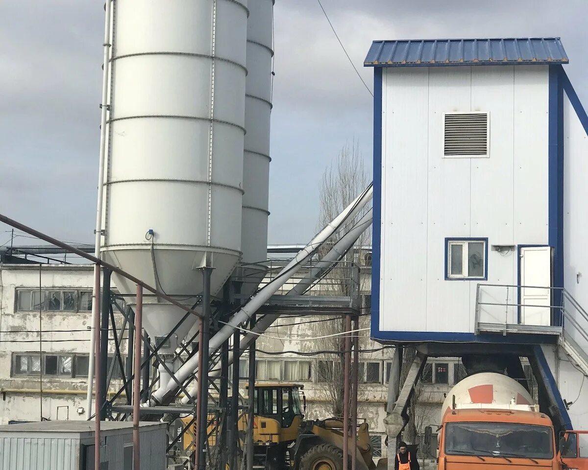 Бетонный завод piccini mf 400. Бетонный завод воронеж. Мостоотряд 101 бетонный завод. Бетонный завод воронеж. Бетонный завод рбу 1г-10н.