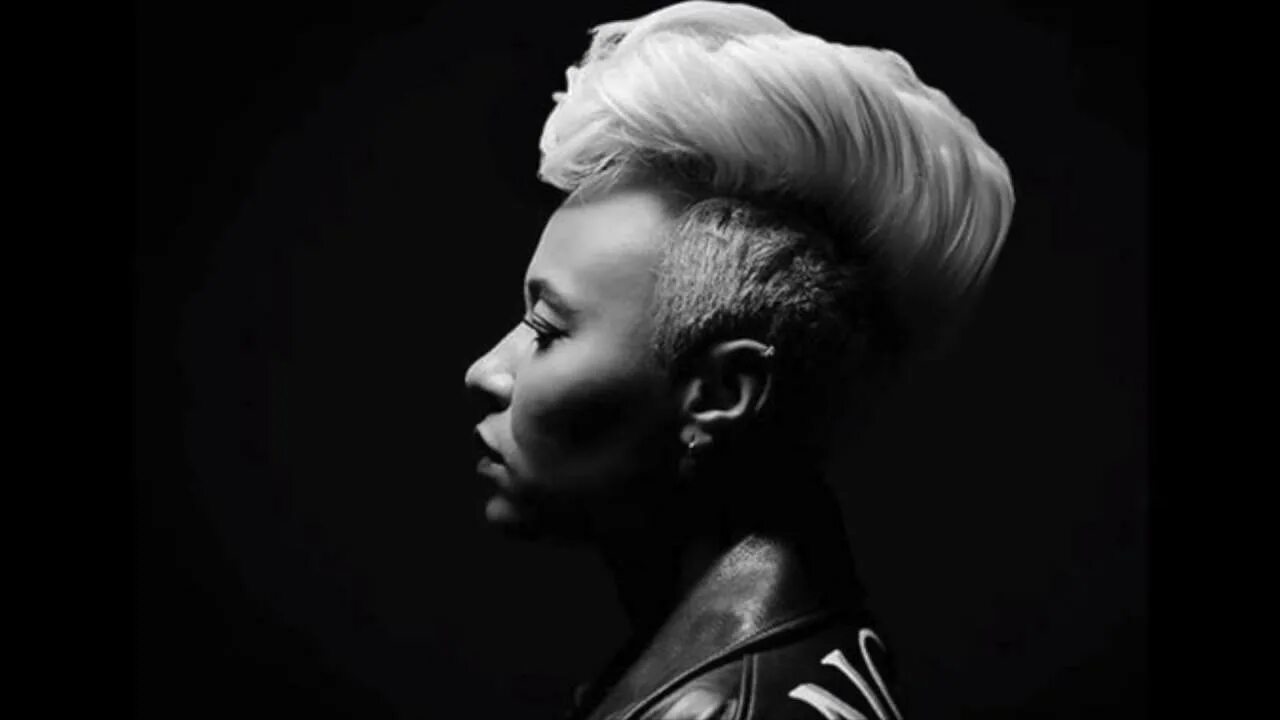 Sande hurts. Эмели санде. emeli sandé «next to me». emili sande album cover.