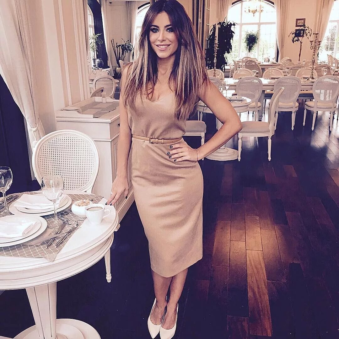 Ане лорак инстаграм. Ани лорак. Ани лорак фото. Лорак в жизни. Ани лорак 2020 фото.