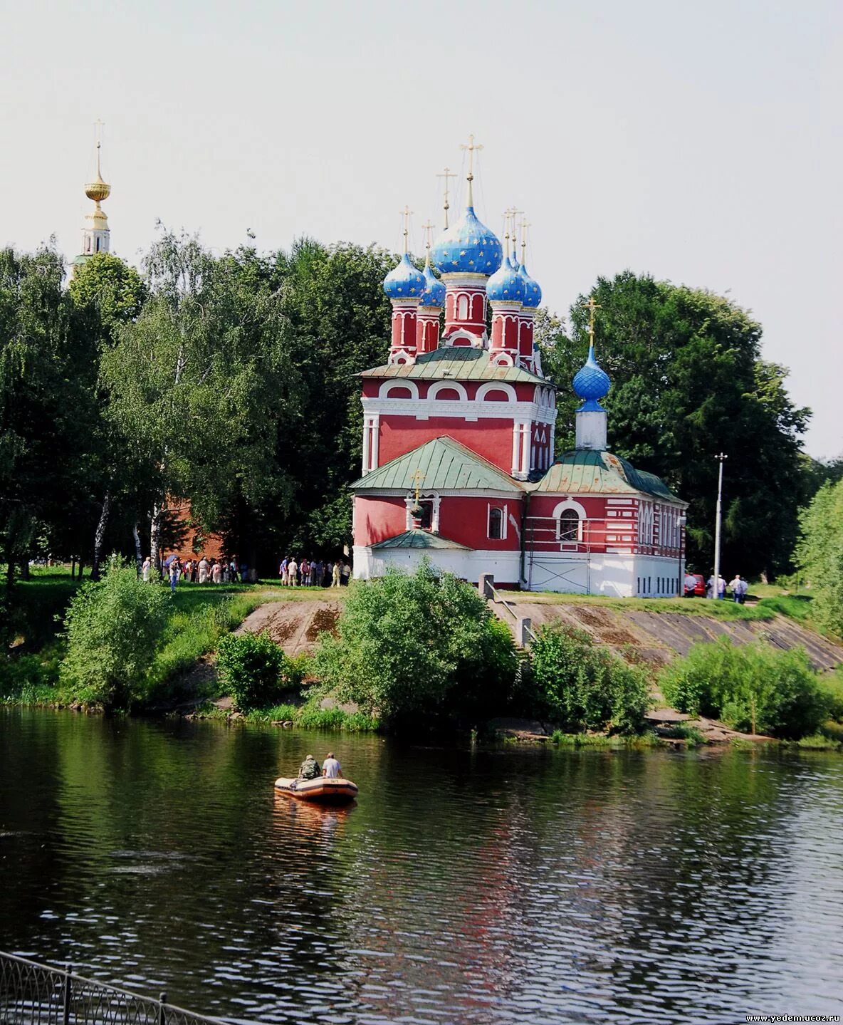 Углич в золотом кольце. Город Углич Ярославской области. Достопримечательности города золотого кольца России Углич. Углич золотое кольцо. Углич Волга.