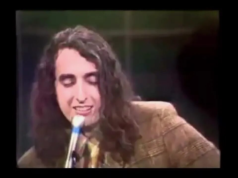Tiny tim tiptoe through the. Tiny tim - tip-toe through the tulips. tiny tim tiptoe through the tulips.