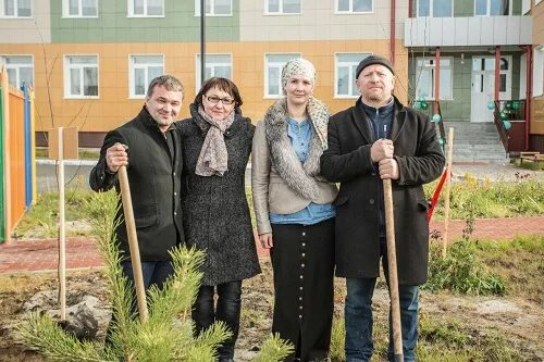 парк золотой ключик жирновск. детский золотой ключик пыть-ях. герб пыть-яха.