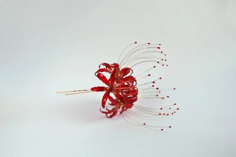 Ликорис из бумаги