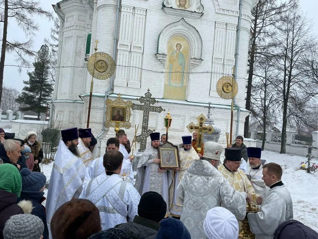 Церковный праздник сегодня 2024 27 февраля. Ільї православной праздник. Православный праздник 22122022видео.