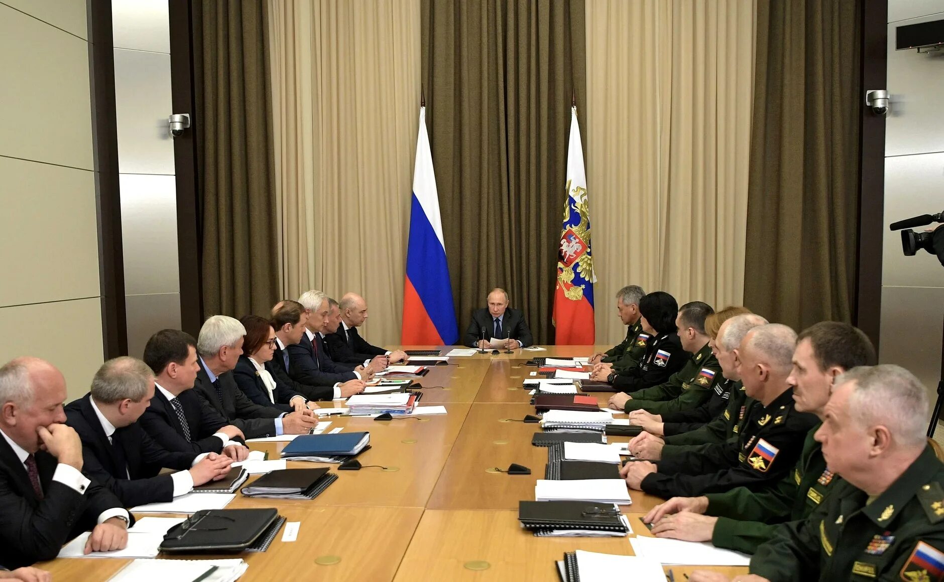 под руководством министерства. гособоронзаказ. председатель министерства обороны рф. под руководством министерства. под руководством министерства.