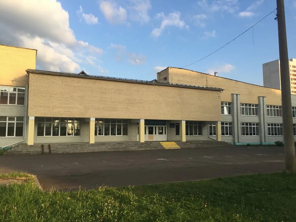 школа ж. школа 30 коломна щурово. школа 2005 москва. школа 65 новокузнецк. школа 111 пермь.