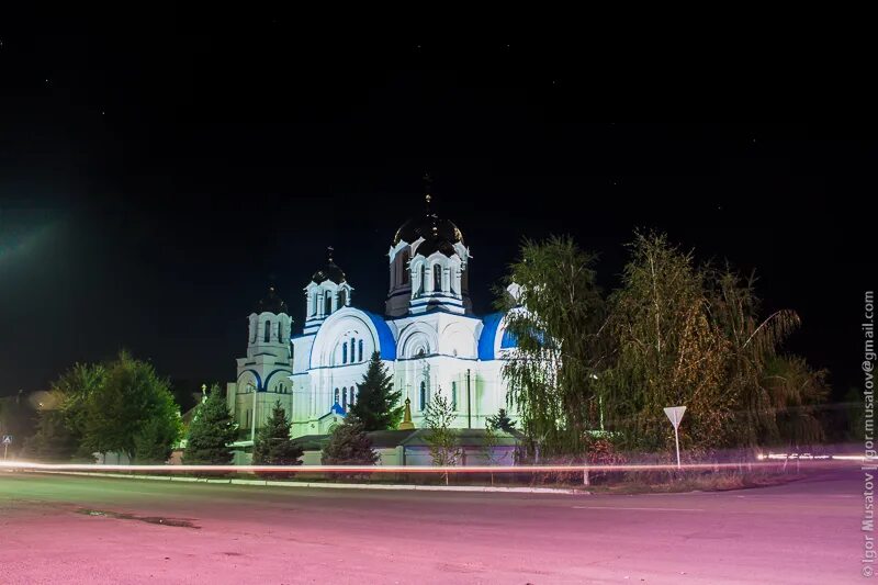 Церкви в г Прохладном КБР. Вечер был прохладный