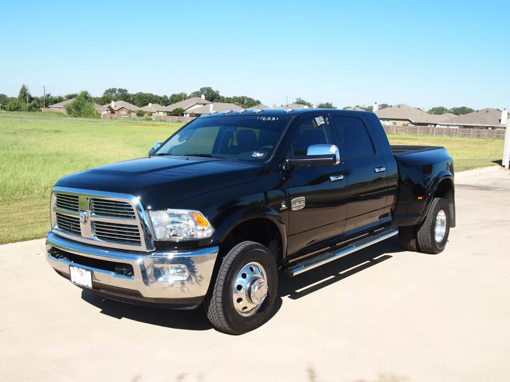 Додж рам 2012. Dodge ram 3500 2012. додж ram 3500. dodge ram longhorn 3500. dodge ram 2012.