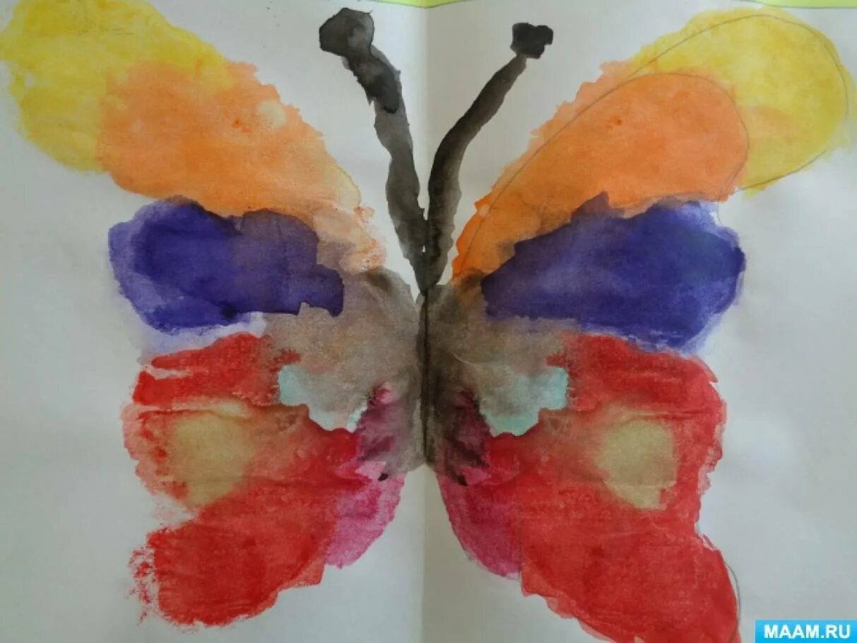 Рисование бабочка старшая группа. Техника рисования монотипия в детском саду. Монотипия техника рисования для детей в детском саду. Монотипия техника рисования бабочка. Монотипия предметная техника.