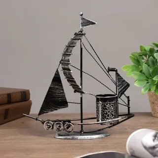 Метал корабль