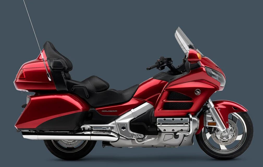 Honda gl1800 goldwing. Honda gold wing tour 2021. Honda gl1800 goldwing. Хонда голд винг 2022. Honda gold wing 1800.