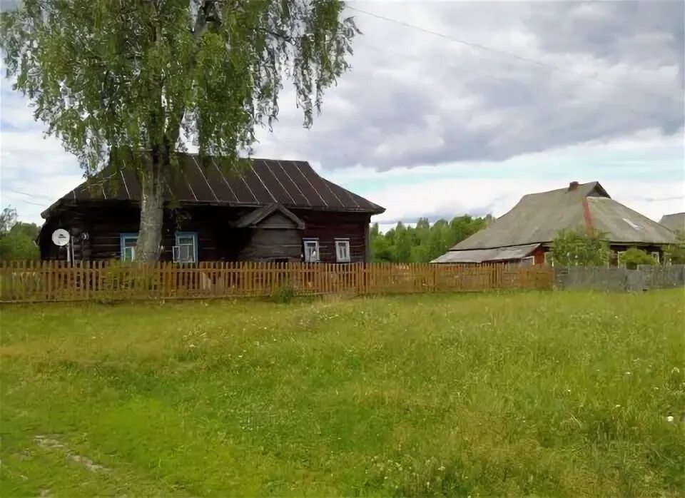 Деревня подольское. Деревня подольское. Лагерь в деревне северово подольска. Осень в харовске в вологодской области. Деревня подольское.