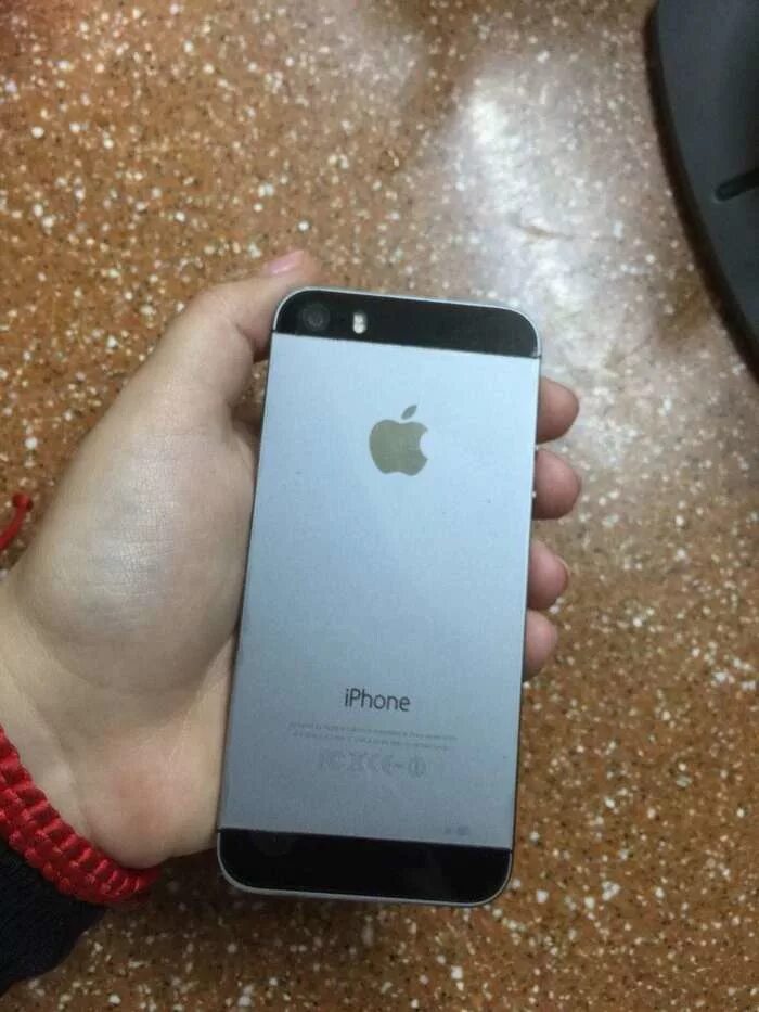 Купить iphone курск. Iphone 5s Space Gray. Айфон 5 айфон 5. Iphone 5s Спейс грей. Iphone 5s белый.